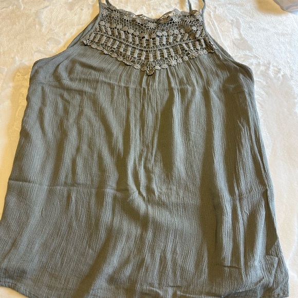 EARTHBOUND Olive Lace Trim Camisole - Picture 2 of 4